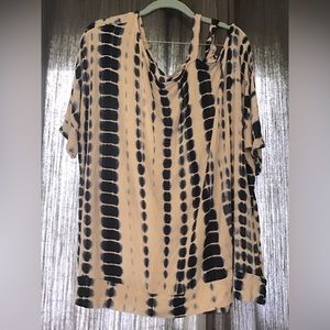 Tie dye off shoulder top size 2x